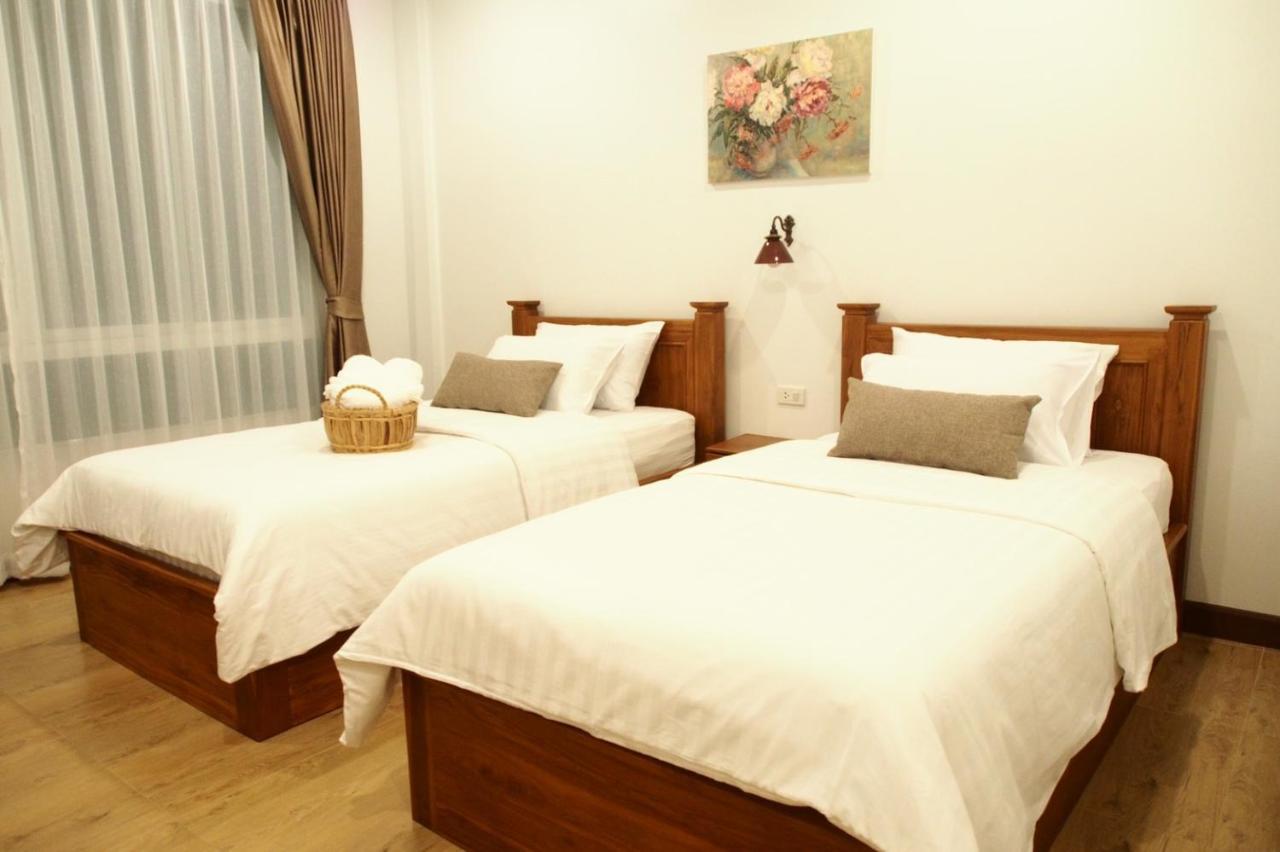 Romyen Cafe' Homestay Phra Nakhon Si Ayutthaya Buitenkant foto